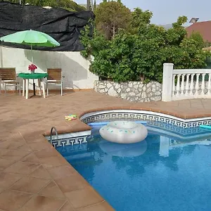 https://villa-alhaurin-de-la-29130.es-andalucia.com